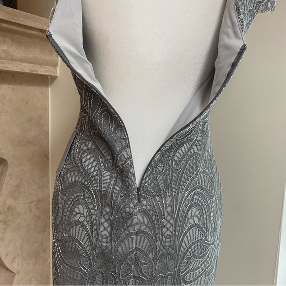 TADASHI SHOJI Silver Gray Embroidered Corded Lace Cold Shoulder Sheath Dress 4 - Picture 11 of 16